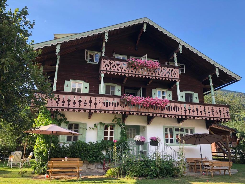Villa Zeppelin - App Aquamarin Bramberg am Wildkogel Exterior foto